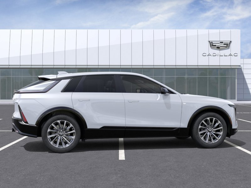 2027 Cadillac LYRIQ Sport 4dr Sport Electric [4]