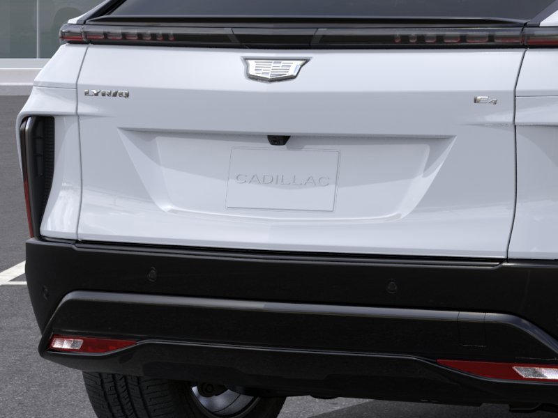 2027 Cadillac LYRIQ Sport 4dr Sport Electric [13]