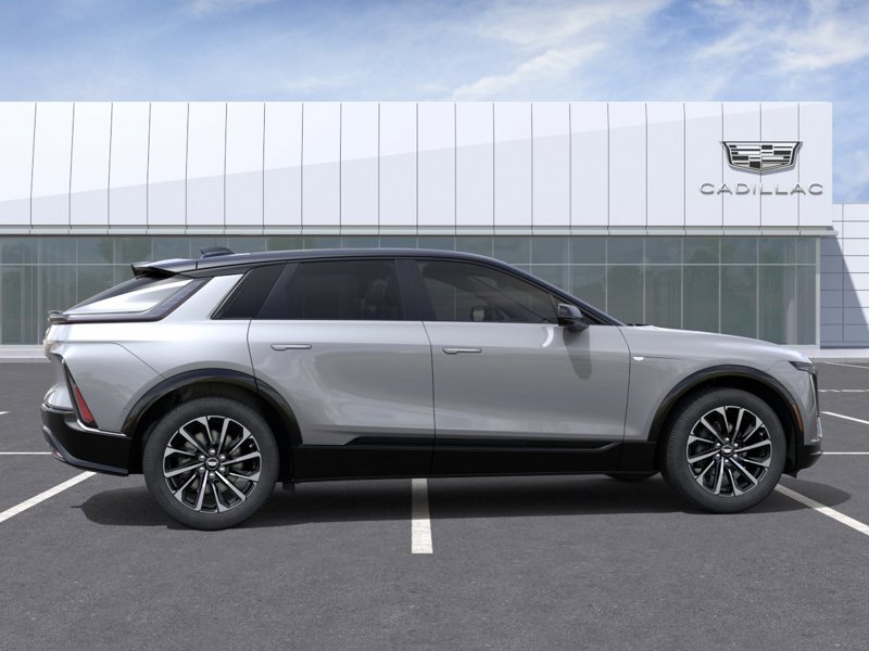 2026 Cadillac LYRIQ Sport 4dr Sport Electric [4]