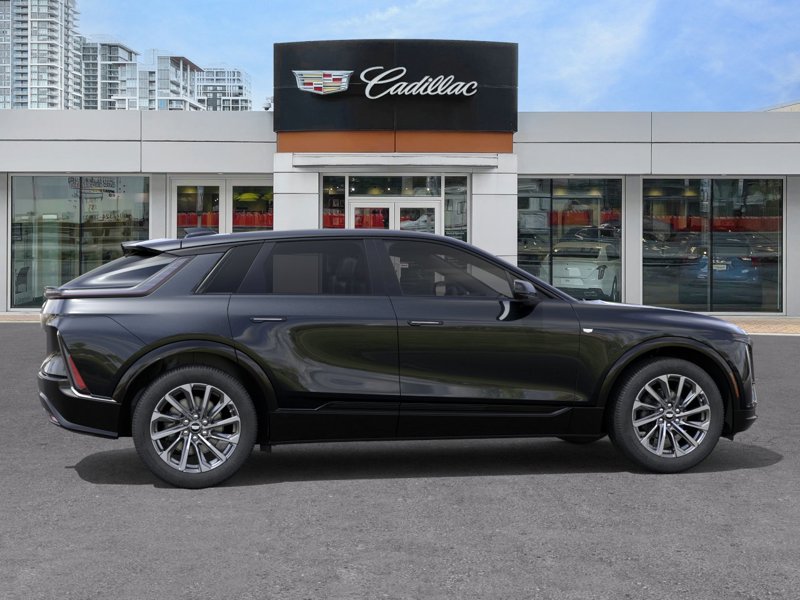 2027 Cadillac LYRIQ Sport 4dr Sport Electric [4]