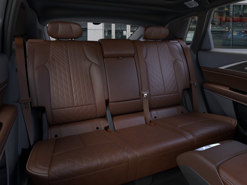 2027 Cadillac LYRIQ Signature Sport 4dr Signature Sport Electric [16]