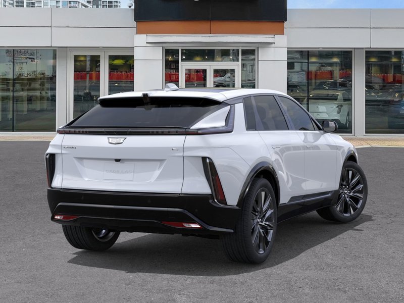 2027 Cadillac LYRIQ Signature Sport 4dr Signature Sport Electric [3]