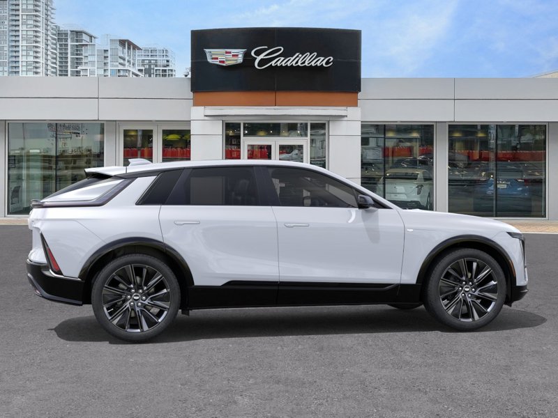 2027 Cadillac LYRIQ Signature Sport 4dr Signature Sport Electric [4]