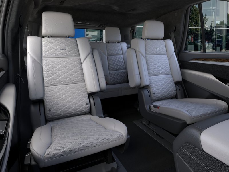 2026 Cadillac Escalade 4WD Platinum Sport 4WD 4dr Platinum Sport Gas V8 6.2L/375 [16]