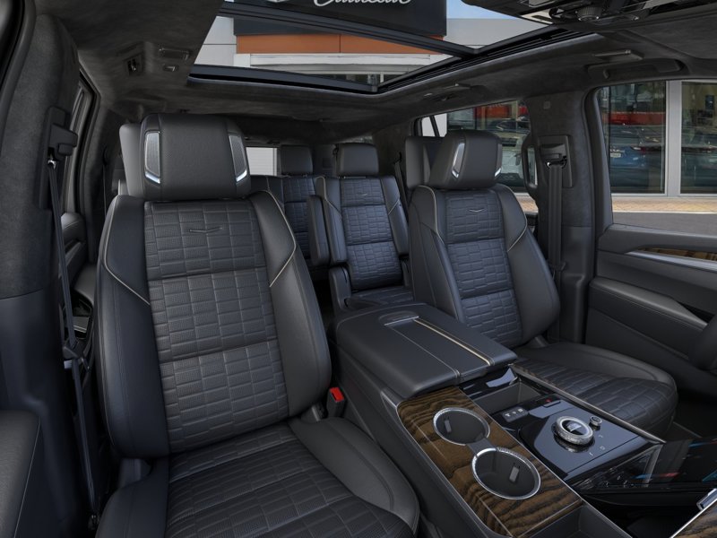 2026 Cadillac Escalade 4WD Platinum Sport 4WD 4dr Platinum Sport Gas V8 6.2L/375 [15]