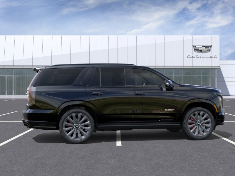 2026 Cadillac Escalade AWD V-Series AWD 4dr V-Series Supercharged Gas V8 6.2L/376 [4]
