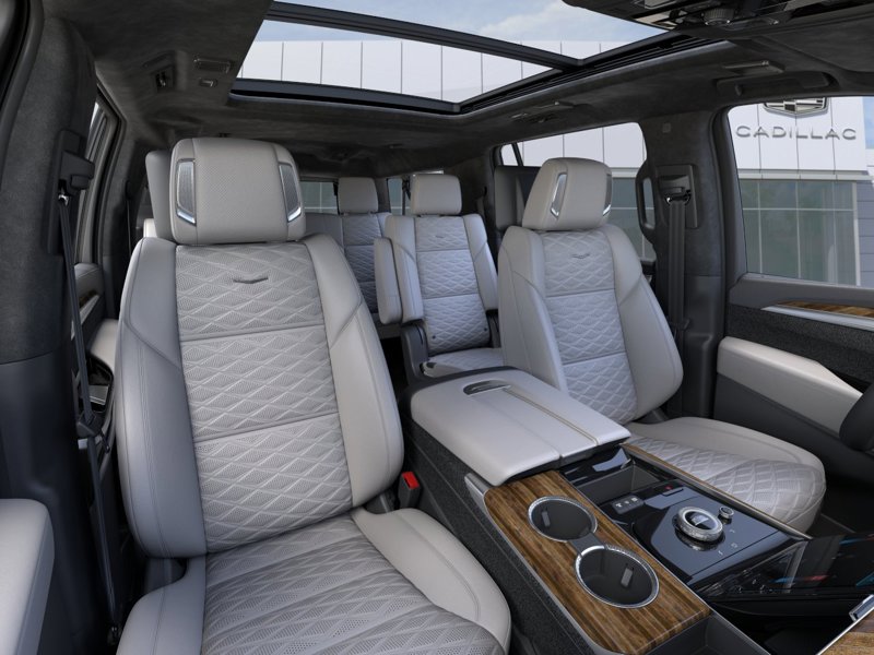 2027 Cadillac Escalade ESV 4WD Platinum Sport 4WD 4dr Platinum Sport Gas V8 6.2L/375 [15]
