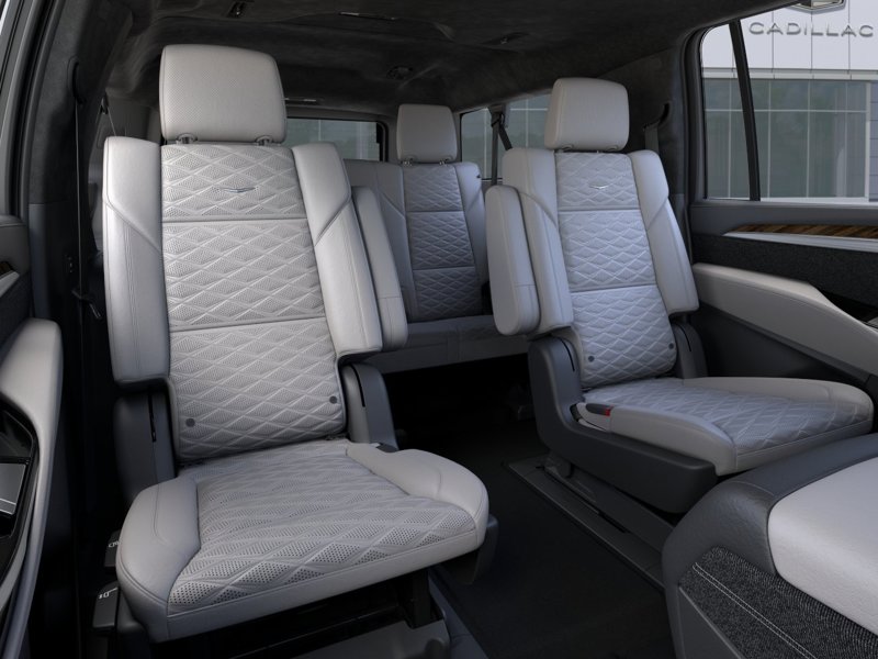 2027 Cadillac Escalade ESV 4WD Platinum Sport 4WD 4dr Platinum Sport Gas V8 6.2L/375 [16]