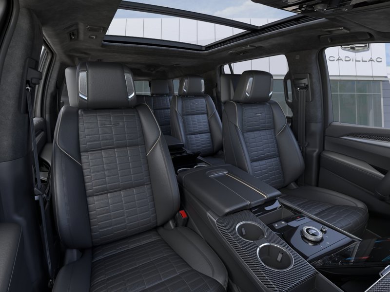 2027 Cadillac Escalade ESV AWD V-Series AWD 4dr V-Series Supercharged Gas V8 6.2L/376 [15]