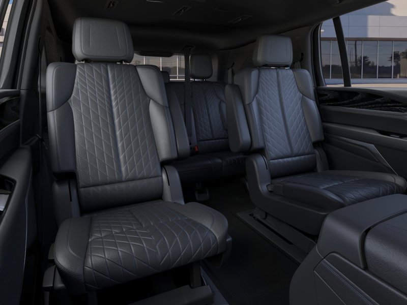 2025 Cadillac Escalade IQ Sport 1 AWD 4dr Sport 1 Electric [16]