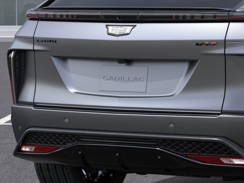 2026 Cadillac LYRIQ LYRIQ-V Premium 4dr LYRIQ-V Premium Electric [13]