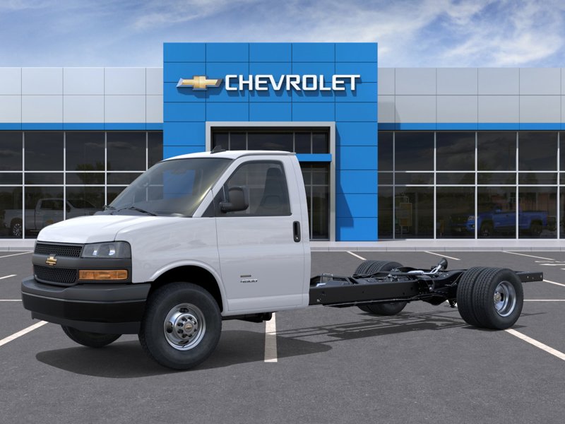 2026 Chevrolet Express Commercial Cutaway 3500 Van 177″ Gas V8 6.6L/ [1]
