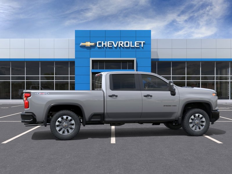 2026 Chevrolet Silverado 2500HD Custom 4WD Crew Cab 159″ Custom Gas V8 6.6L/ [4]