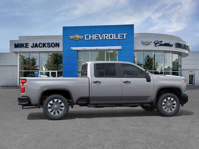 2026 Chevrolet Silverado 2500HD Custom 4WD Crew Cab 159″ Custom Turbocharged Diesel V8 6.6L/ [4]