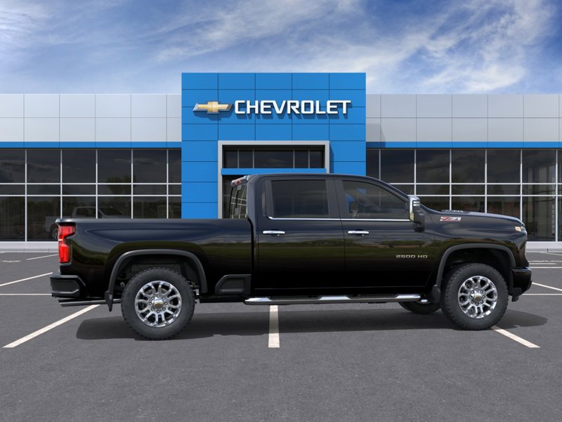 2026 Chevrolet Silverado 2500HD LT 4WD Crew Cab 159″ LT Gas V8 6.6L/ [4]
