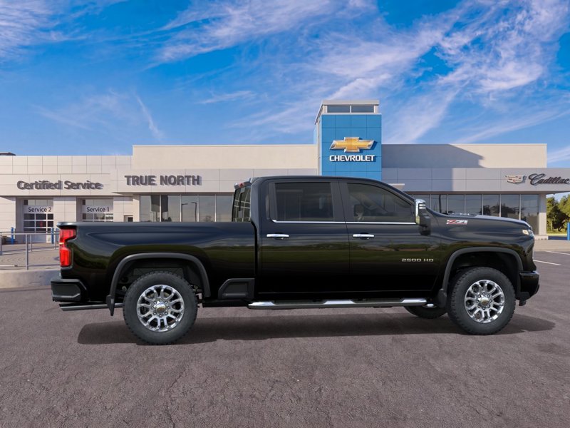 2026 Chevrolet Silverado 2500HD LT 4WD Crew Cab 159″ LT Gas V8 6.6L/ [4]