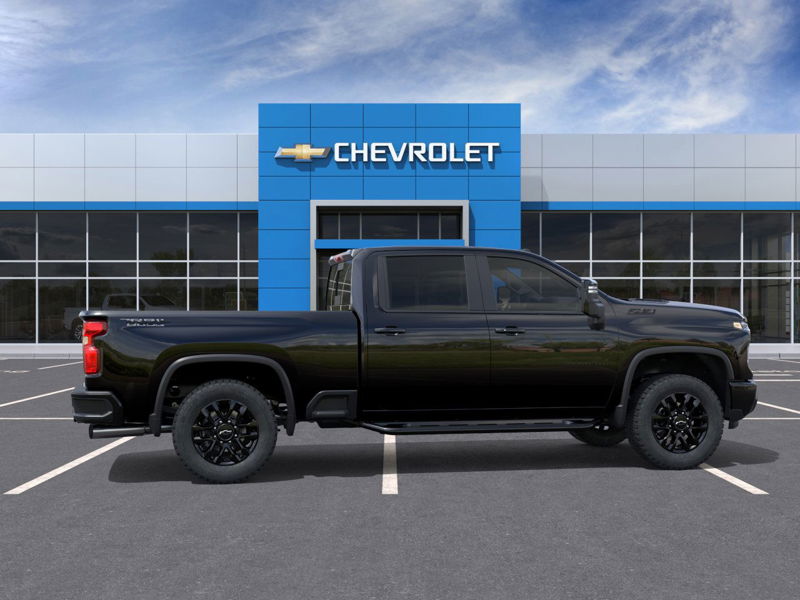 2025 Chevrolet Silverado 2500HD LT 4WD Crew Cab 159″ LT Turbocharged Diesel V8 6.6L/ [4]