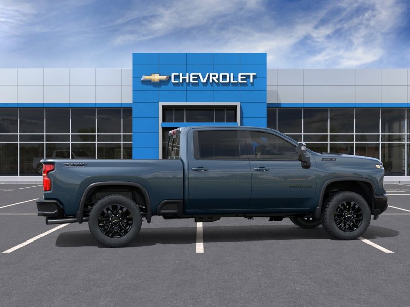 2026 Chevrolet Silverado 2500HD LTZ 4WD Crew Cab 159″ LTZ Turbocharged Diesel V8 6.6L/ [4]