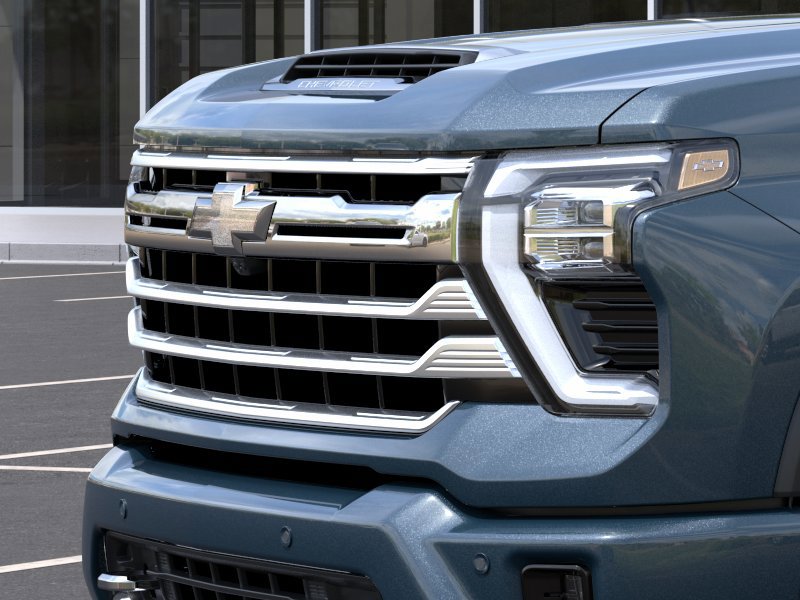 2026 Chevrolet Silverado 2500HD High Country 4WD Crew Cab 159″ High Country Turbocharged Diesel V8 6.6L/ [12]