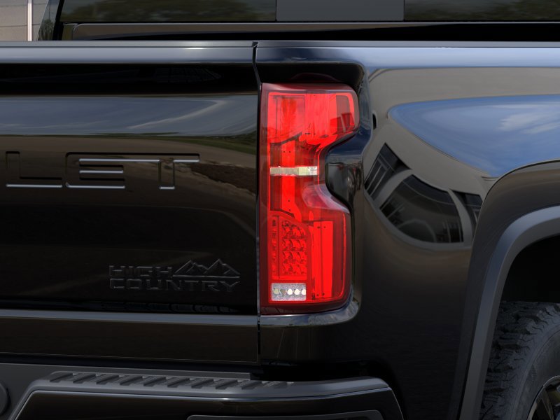 2026 Chevrolet Silverado 3500HD High Country 4WD Crew Cab 159″ High Country Turbocharged Diesel V8 6.6L/403 [10]