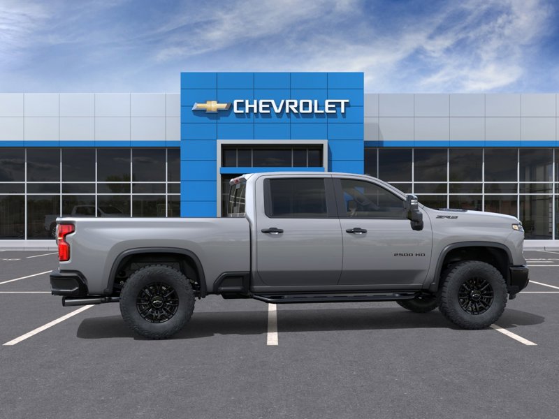 2026 Chevrolet Silverado 2500HD ZR2 4WD Crew Cab 159″ ZR2 Turbocharged Diesel V8 6.6L/ [4]