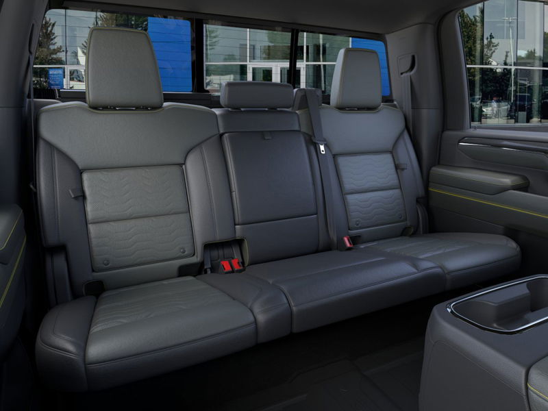 2026 Chevrolet Silverado 2500HD ZR2 4WD Crew Cab 159″ ZR2 Turbocharged Diesel V8 6.6L/ [16]