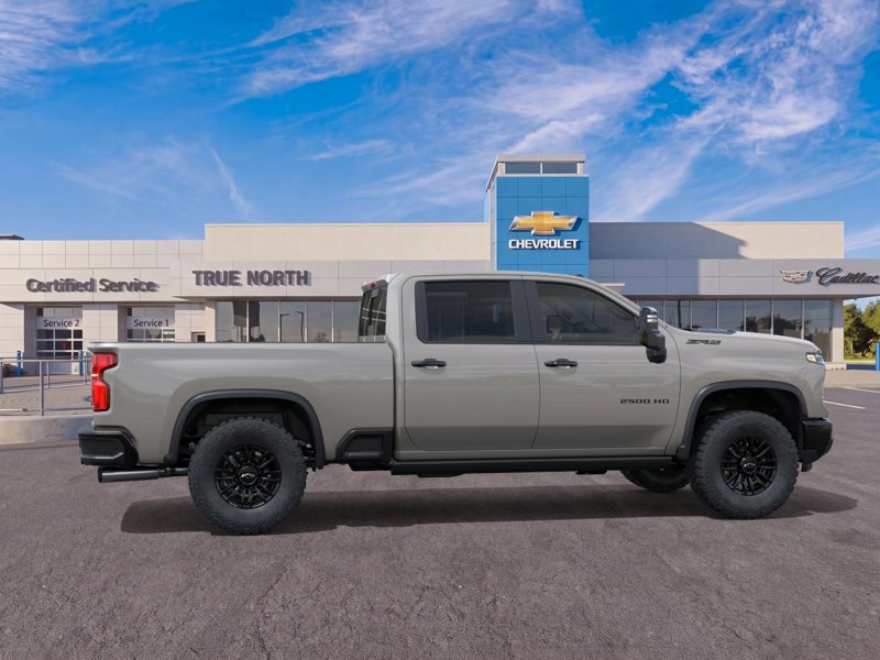 2026 Chevrolet Silverado 2500HD ZR2 4WD Crew Cab 159″ ZR2 Turbocharged Diesel V8 6.6L/ [4]