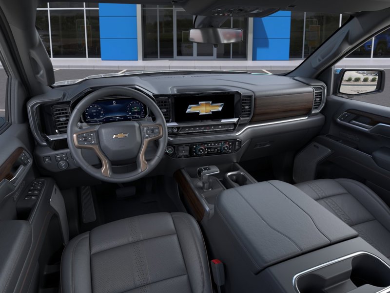 2026 Chevrolet Silverado 1500 High Country 4WD Crew Cab 147″ High Country Gas V8 5.3L/325 [4]