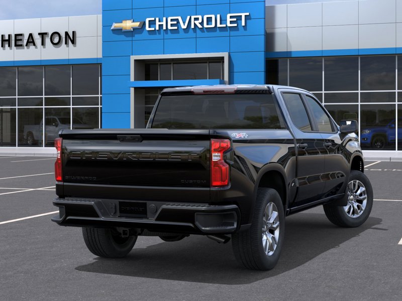 2026 Chevrolet Silverado 1500 Custom 4WD Crew Cab 147″ Custom Turbocharged Gas I4 2.7L/166 [3]