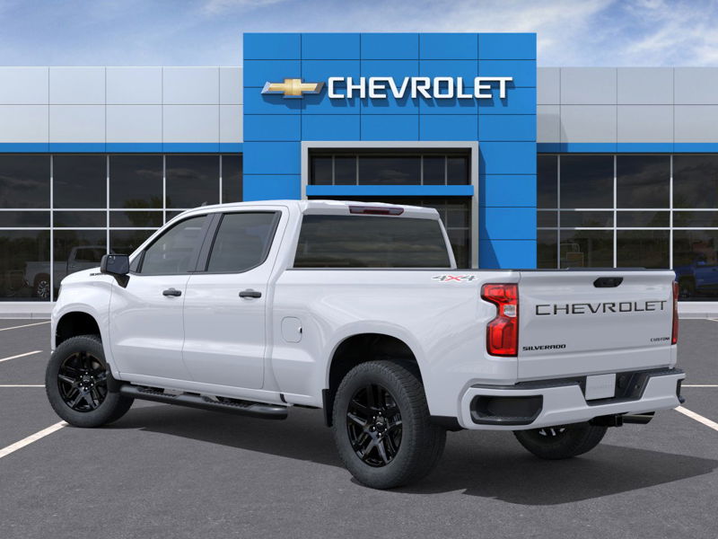 2026 Chevrolet Silverado 1500 Custom Turbomax Blackout Pkg 4WD Crew Cab 147″ Custom Turbocharged Gas I4 2.7L/166 [2]