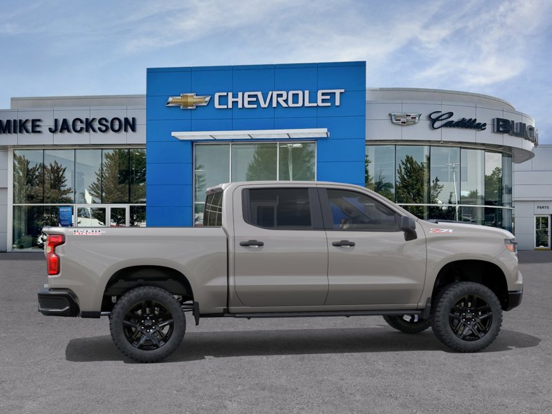 2026 Chevrolet Silverado 1500 Custom Trail Boss 4WD Crew Cab 147″ Custom Trail Boss Turbocharged Diesel I6 3.0L/ [4]