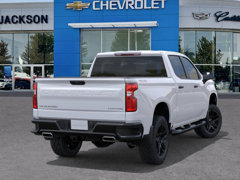 2026 Chevrolet Silverado 1500 Custom Trail Boss 4WD Crew Cab 147″ Custom Trail Boss Turbocharged Diesel I6 3.0L/ [3]