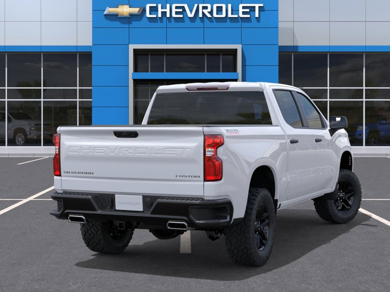 2026 Chevrolet Silverado 1500 Custom Trail Boss 4WD Crew Cab 147″ Custom Trail Boss Gas V8 5.3L/325 [3]