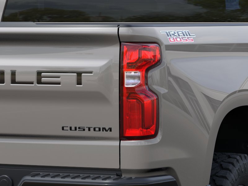 2026 Chevrolet Silverado 1500 Custom Trail Boss 4WD Crew Cab 147″ Custom Trail Boss Gas V8 5.3L/325 [10]