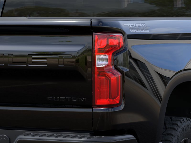 2026 Chevrolet Silverado 1500 Custom Trail Boss 4WD Crew Cab 147″ Custom Trail Boss Gas V8 5.3L/325 [10]