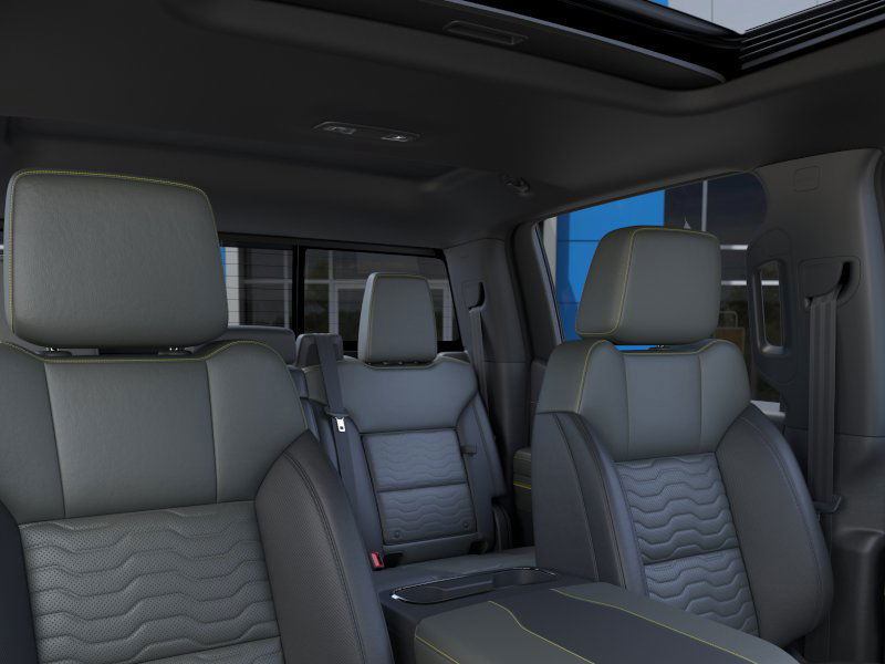 2025 Chevrolet Silverado 1500 ZR2 4WD Crew Cab 147″ ZR2 Turbocharged Diesel I6 3.0L/ [23]
