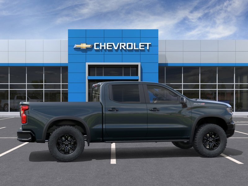 2026 Chevrolet Silverado 1500 ZR2 4WD Crew Cab 147″ ZR2 Gas V8 6.2L/376 [4]