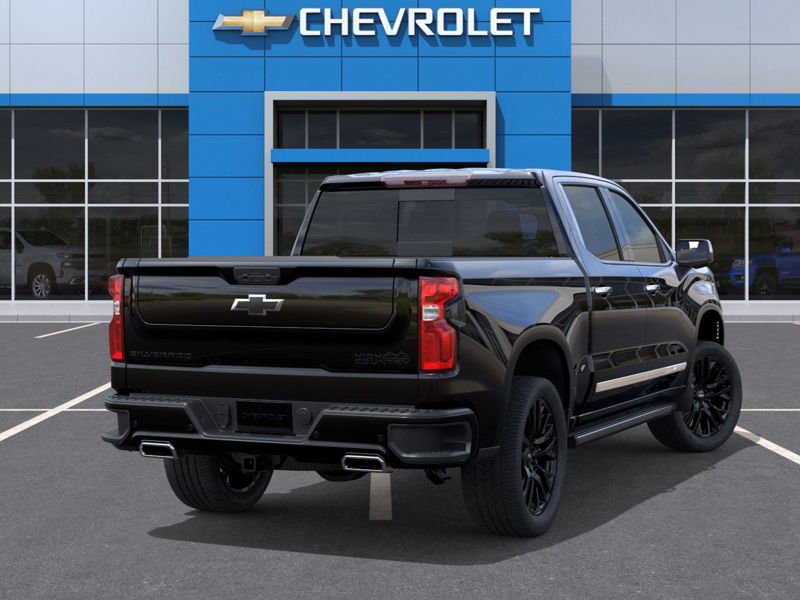 2025 Chevrolet Silverado 1500 High Country 4WD Crew Cab 147″ High Country Gas V8 6.2L/376 [3]