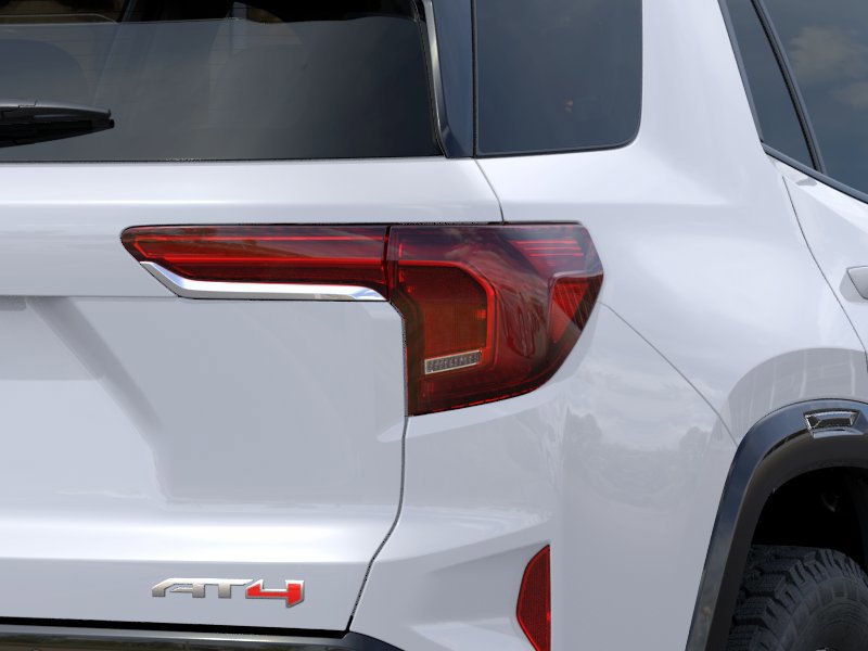 2027 GMC Terrain AWD AT4 AWD 4dr AT4 Turbocharged Gas I4 1.5L/-TBD- [10]