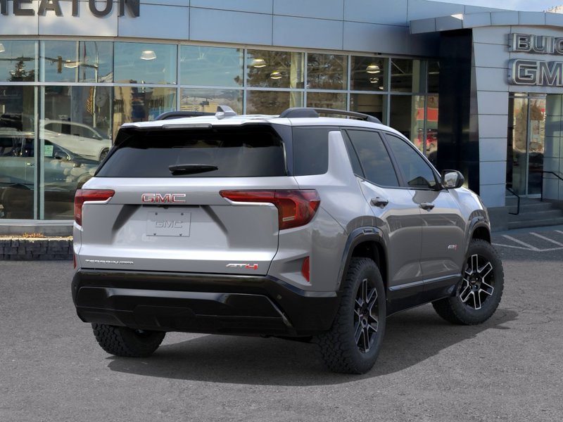 2027 GMC Terrain AWD AT4 AWD 4dr AT4 Turbocharged Gas I4 1.5L/-TBD- [3]