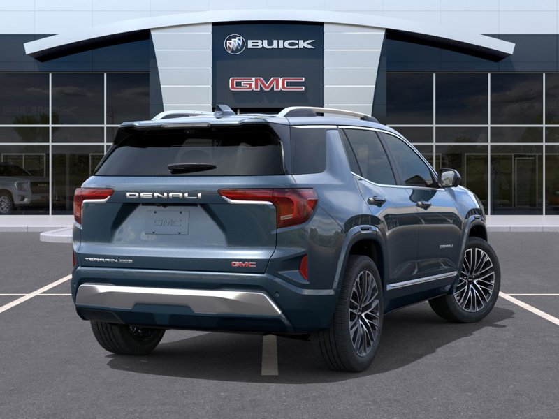 2027 GMC Terrain AWD Denali AWD 4dr Denali Turbocharged Gas I4 1.5L/-TBD- [3]