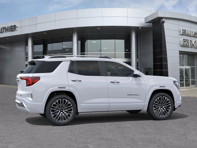 2027 GMC Terrain AWD Denali AWD 4dr Denali Turbocharged Gas I4 1.5L/-TBD- [4]