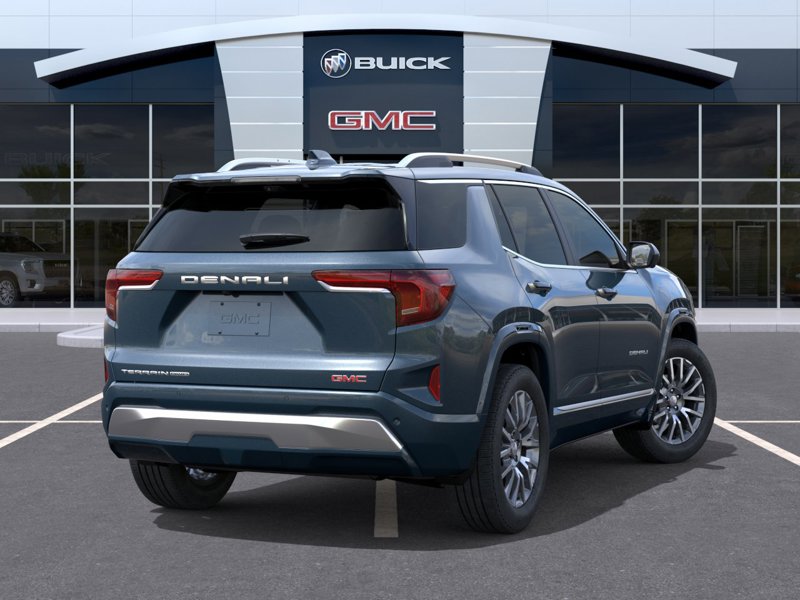 2027 GMC Terrain AWD Denali AWD 4dr Denali Turbocharged Gas I4 1.5L/-TBD- [3]