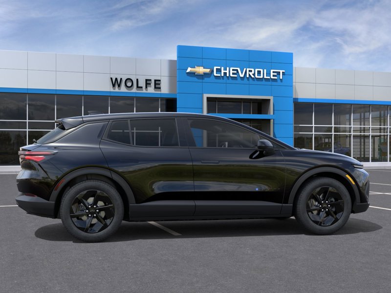 2027 Chevrolet Equinox EV 2LT -INCOMING RESERVE NOW!! 4dr LT1 w/PCY Electric [4]
