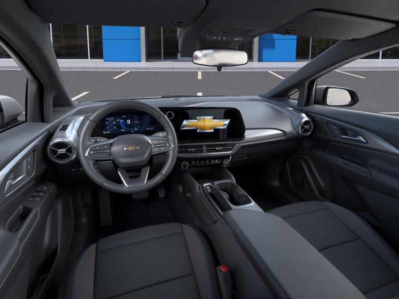 2027 Chevrolet Equinox EV LT E-AWD 4dr LT1 w/PCY Electric [4]