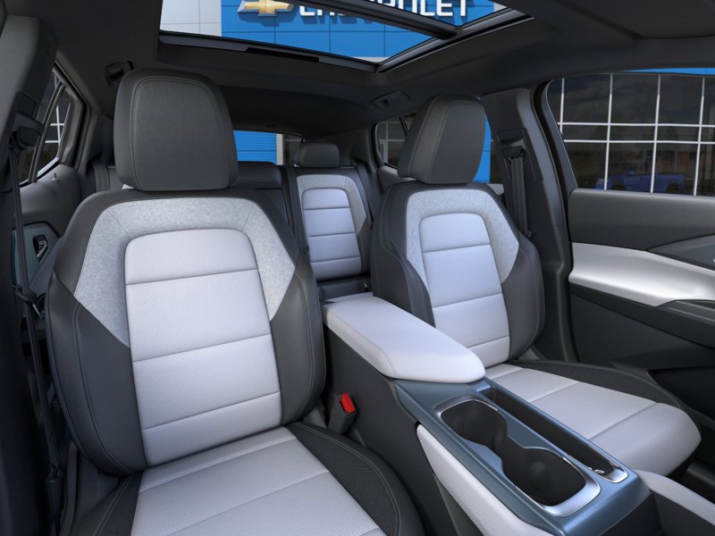 2027 Chevrolet Equinox EV LT2 w/PDE 4dr LT2 w/PDE Electric [15]