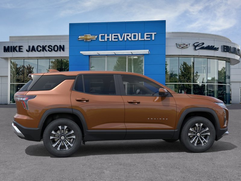 2027 Chevrolet Equinox AWD LT AWD 4dr LT w/2LT Turbocharged Gas I4 1.5L/ [4]