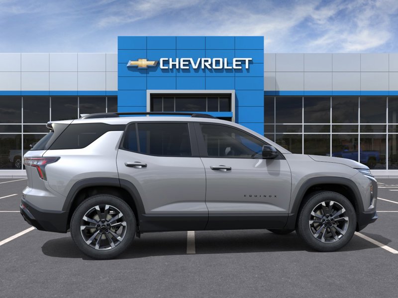 2027 Chevrolet Equinox AWD RS AWD 4dr RS Turbocharged Gas I4 1.5L/ [4]