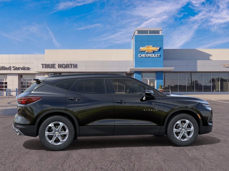 2026 Chevrolet Blazer True North AWD 4dr True North Turbocharged Gas I4 2.0L/ [4]