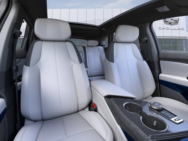 2027 Cadillac OPTIQ Sport 4dr Sport Electric [15]